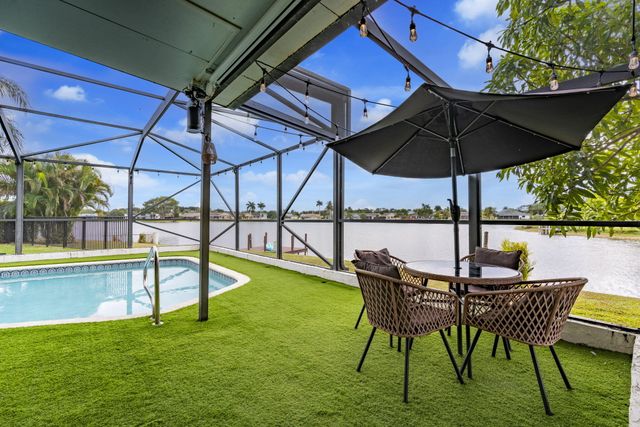 8321 Bonita Isle Dr Drive, Lake Worth, FL 33467