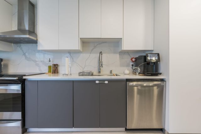 8321 Bonita Isle Dr Drive, Lake Worth, FL 33467