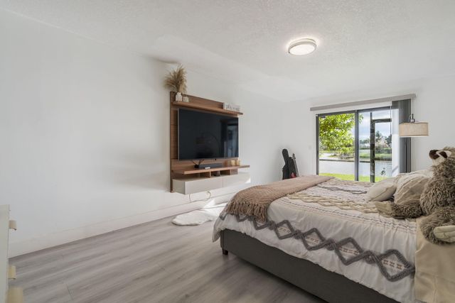 8321 Bonita Isle Dr Drive, Lake Worth, FL 33467