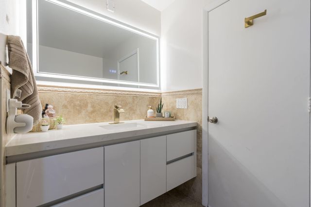 8321 Bonita Isle Dr Drive, Lake Worth, FL 33467