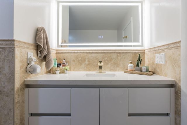 8321 Bonita Isle Dr Drive, Lake Worth, FL 33467