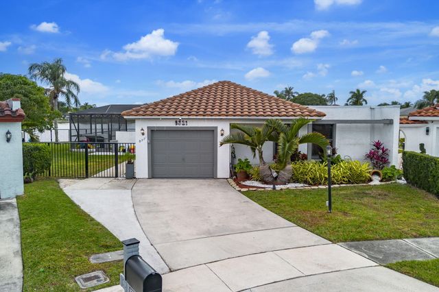8321 Bonita Isle Dr Drive, Lake Worth, FL 33467