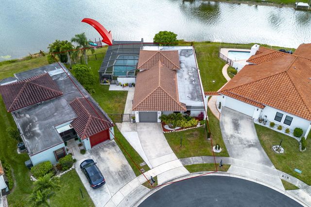 8321 Bonita Isle Dr Drive, Lake Worth, FL 33467