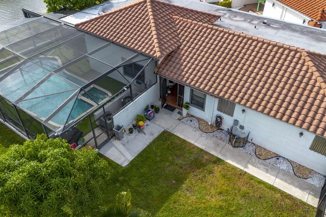 8321 Bonita Isle Dr Drive, Lake Worth, FL 33467