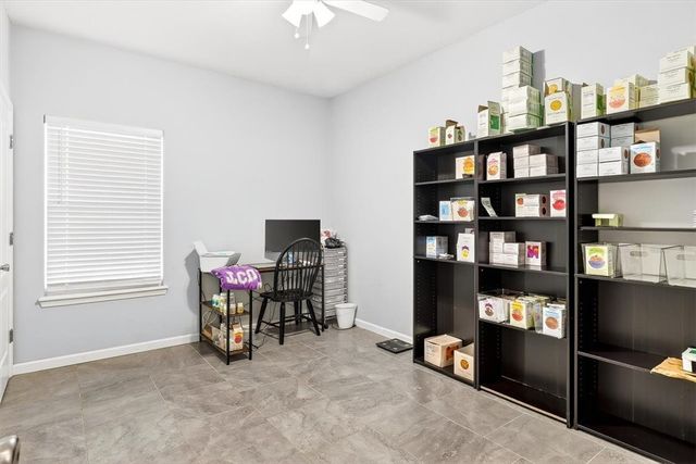 6402 Williams Dr, Corpus Christi, TX 78412