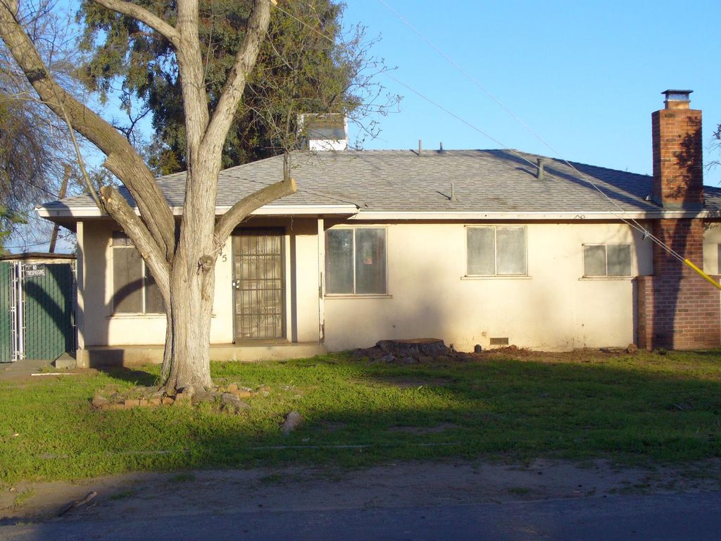Image 1 of property listing at 345 S Bailey Avenue, Fresno, CA 93727
