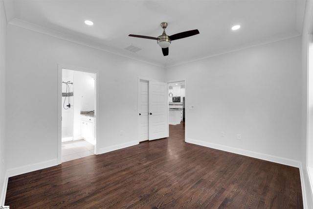 240 Stone Avenue, Spartanburg, SC 29388