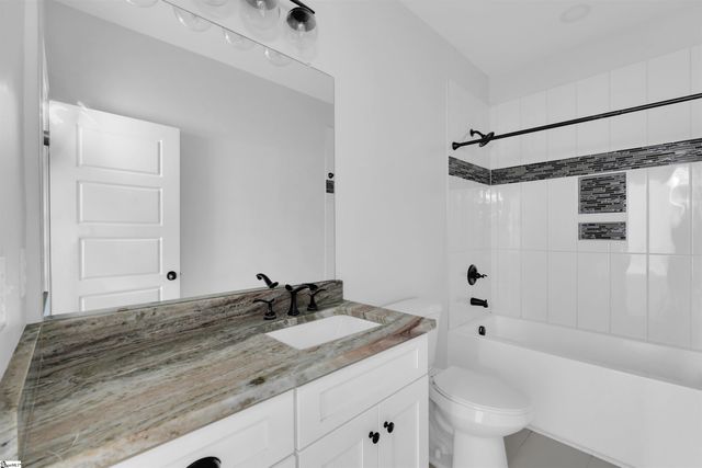 240 Stone Avenue, Spartanburg, SC 29388