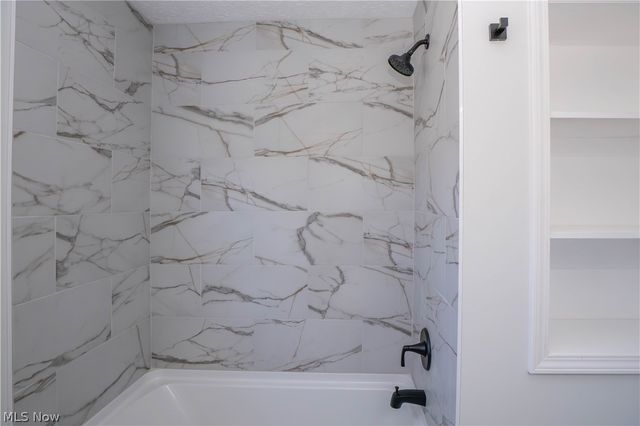 5343 Cleveland Avenue S, Canton, OH 44707