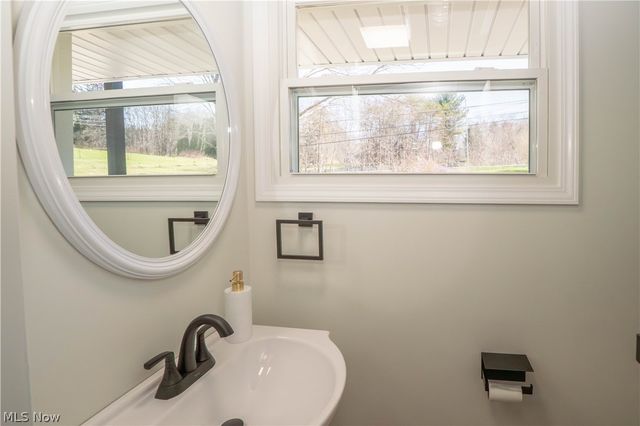 5343 Cleveland Avenue S, Canton, OH 44707