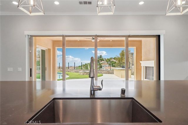 2552 Highland Oak Court, Trabuco Canyon, CA 92679