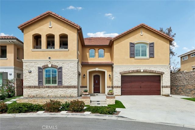 2552 Highland Oak Court, Trabuco Canyon, CA 92679