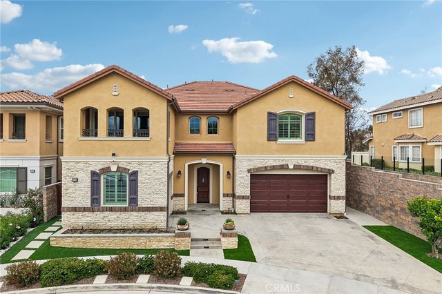 2552 Highland Oak Court, Trabuco Canyon, CA 92679