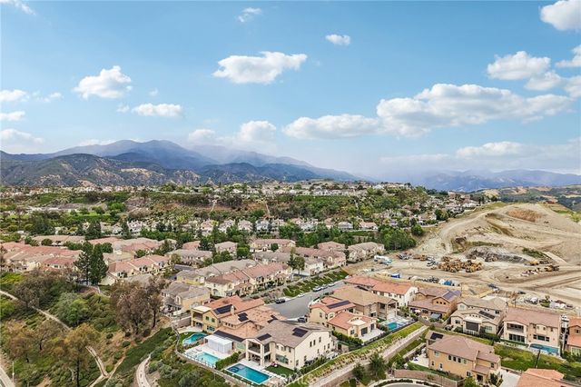 2552 Highland Oak Court, Trabuco Canyon, CA 92679