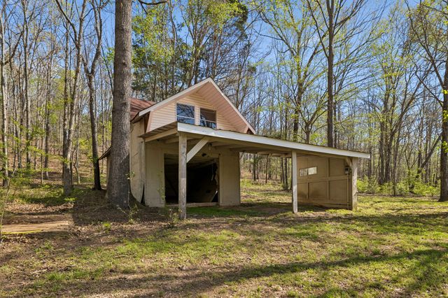6100 Bell Branch Trl, Nunnelly, TN 37137