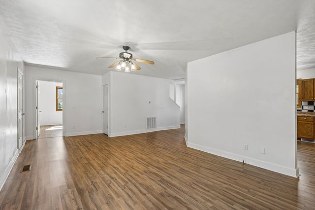 6100 Bell Branch Trl, Nunnelly, TN 37137