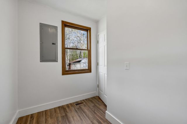 6100 Bell Branch Trl, Nunnelly, TN 37137