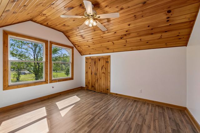 6100 Bell Branch Trl, Nunnelly, TN 37137