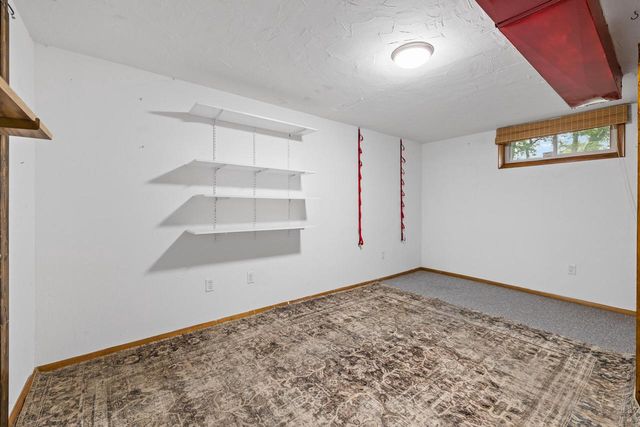 7841 Pathfinder LANE, West Bend, WI 53090