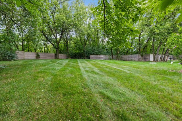 7841 Pathfinder LANE, West Bend, WI 53090