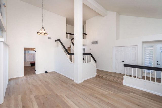 1955 Clearbrook Ct, Tracy, CA 95376