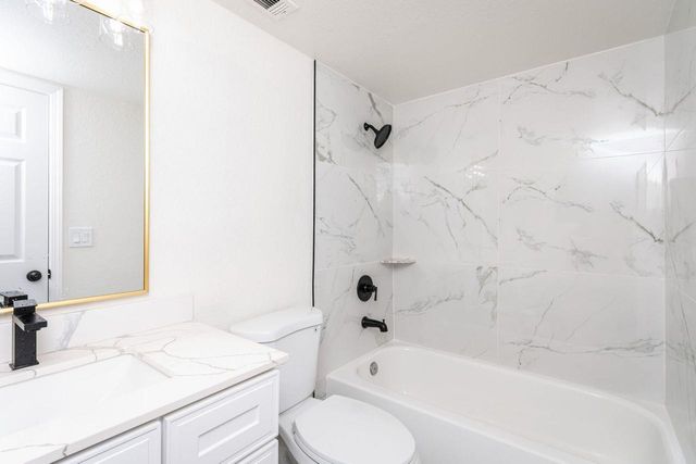 1955 Clearbrook Ct, Tracy, CA 95376