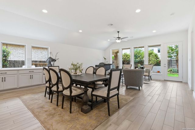 425 Juana Way, New Braunfels, TX 78132