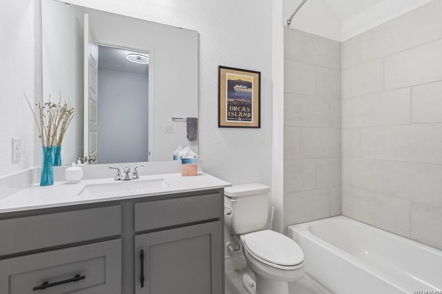 425 Juana Way, New Braunfels, TX 78132