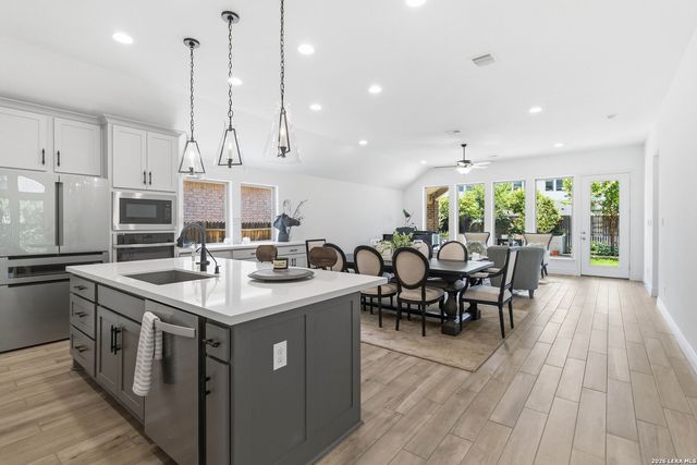 425 Juana Way, New Braunfels, TX 78132