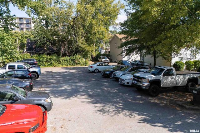 902 W MILL Street 904,906,908, Carbondale, IL 62901