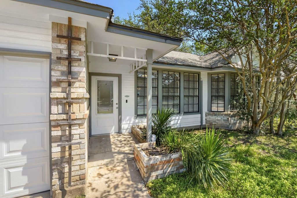 5806 Abilene TRL, Austin, TX 78749