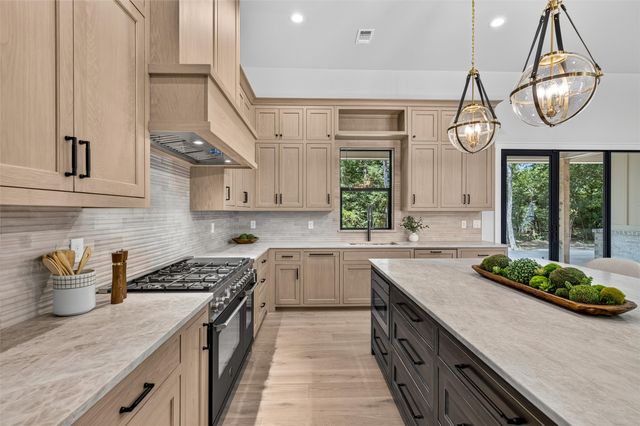 507 Abagail Lane, Van Alstyne, TX 75495