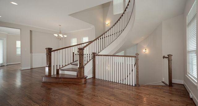 190 W Breezy Way, The Woodlands, TX 77380