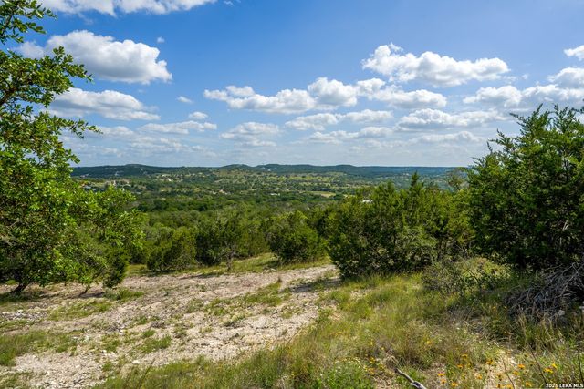 FAR HILLS RANCH 152 Jungfrau Hill Rd., Comfort, TX 78013