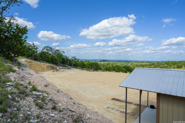 FAR HILLS RANCH 152 Jungfrau Hill Rd., Comfort, TX 78013