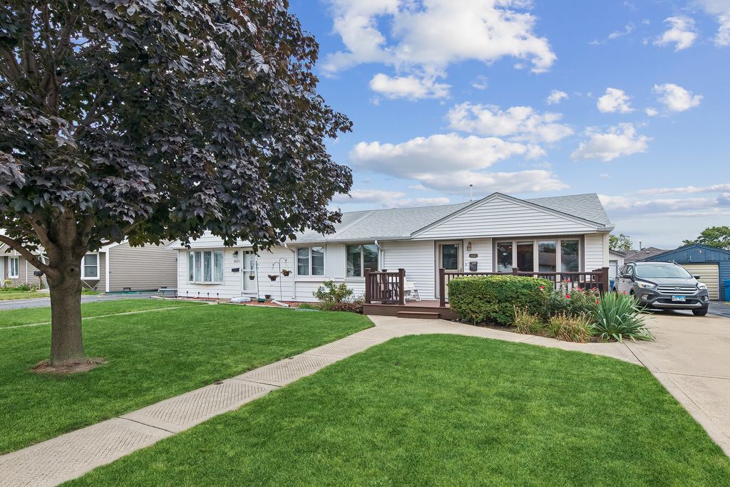 8827 S Kolmar Avenue, Hometown, IL 60456 — photo 5