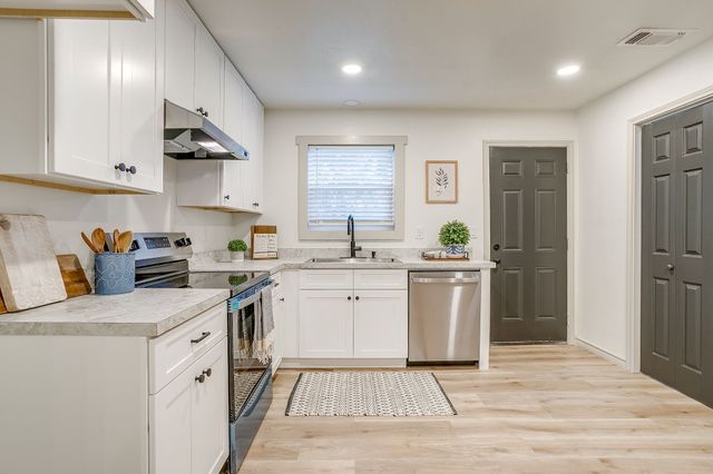 144 Sunset Street, Whitney, TX 76692