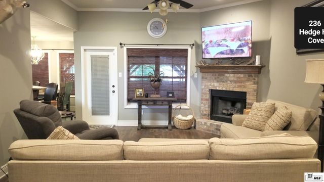 326 HEDGE HILL COVE, Calhoun, LA 71225