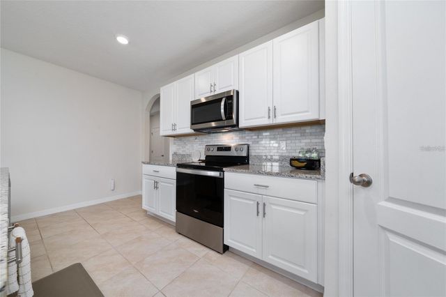 1687 PARK SIDE AVENUE, Kissimmee, FL 34744