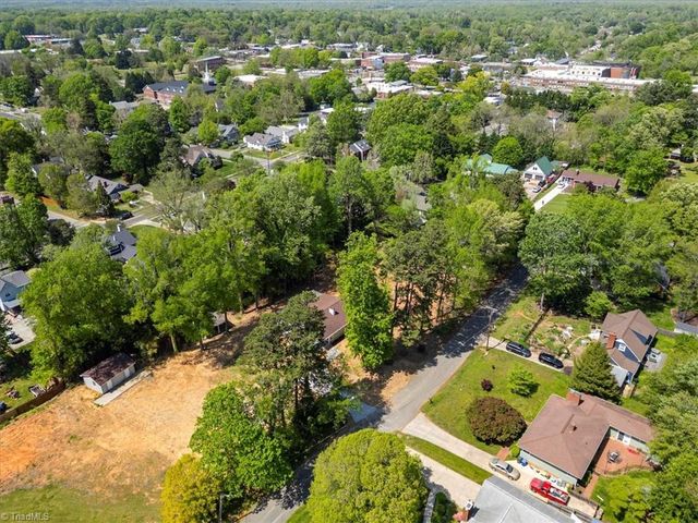 106 Circle Drive, Mebane, NC 27302