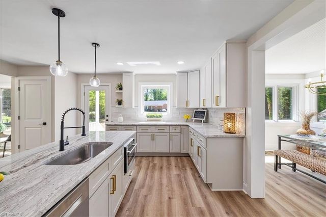 106 Circle Drive, Mebane, NC 27302