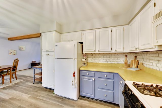 6712 Old Porter Road, Portage, IN 46368