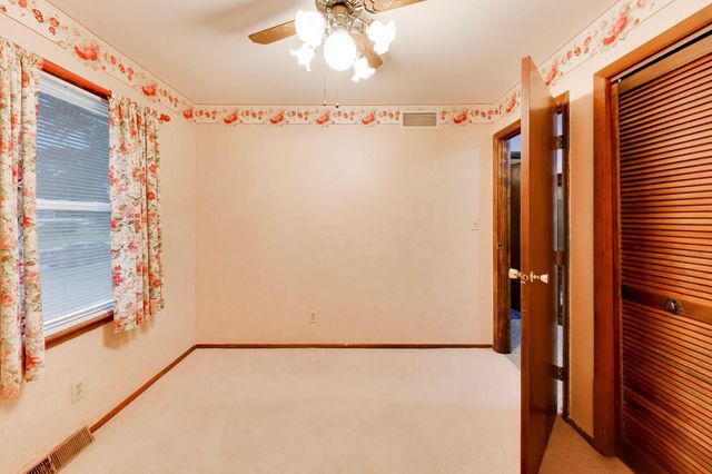 6712 Old Porter Road, Portage, IN 46368