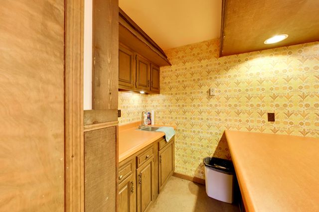 6712 Old Porter Road, Portage, IN 46368