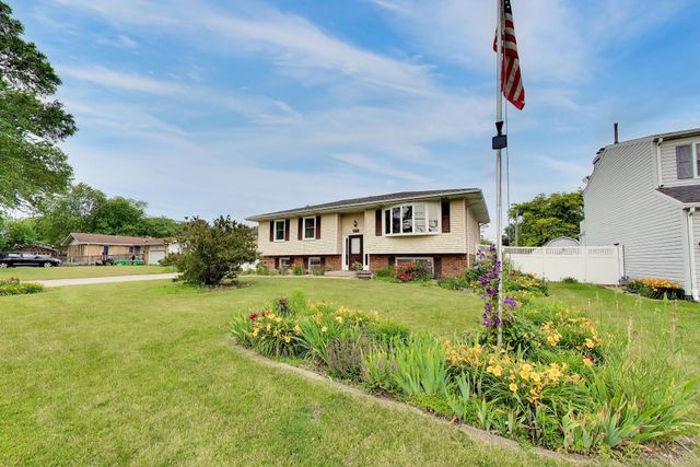 6712 Old Porter Road, Portage, IN 46368