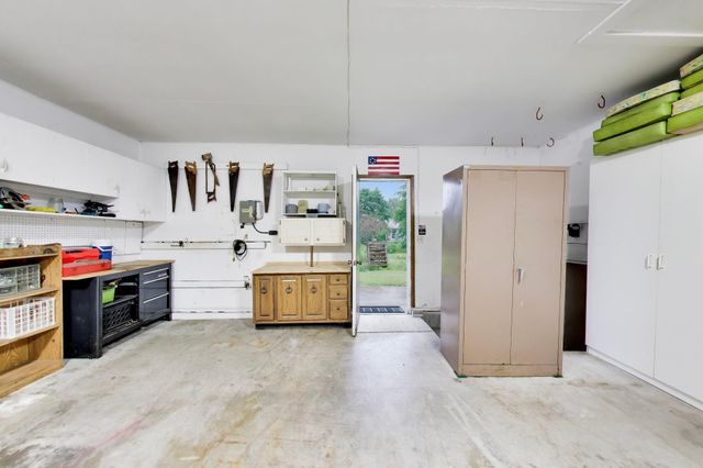 6712 Old Porter Road, Portage, IN 46368