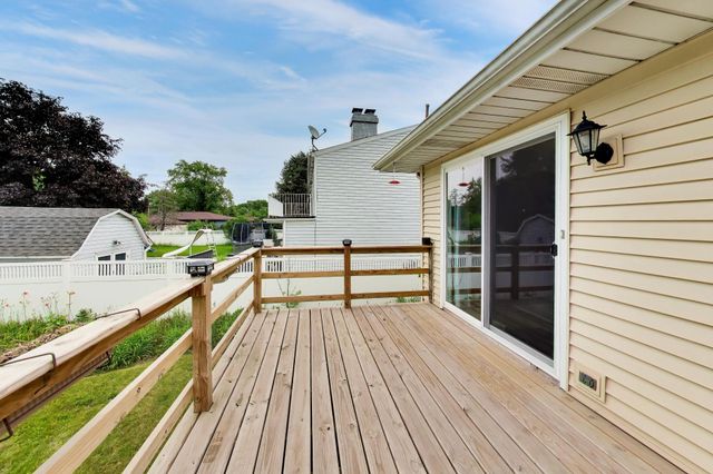 6712 Old Porter Road, Portage, IN 46368