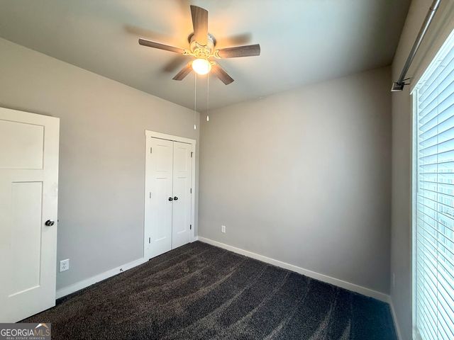 308 N Point Circle, Hartwell, GA 30643