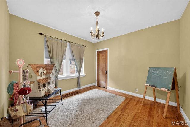 6054 Oleatha Avenue, St Louis, MO 63139