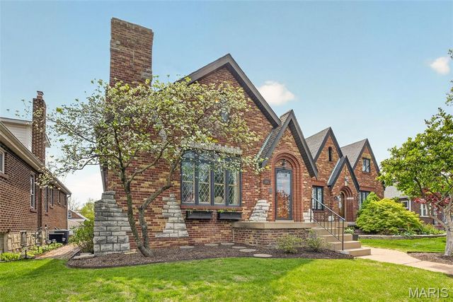 6054 Oleatha Avenue, St Louis, MO 63139